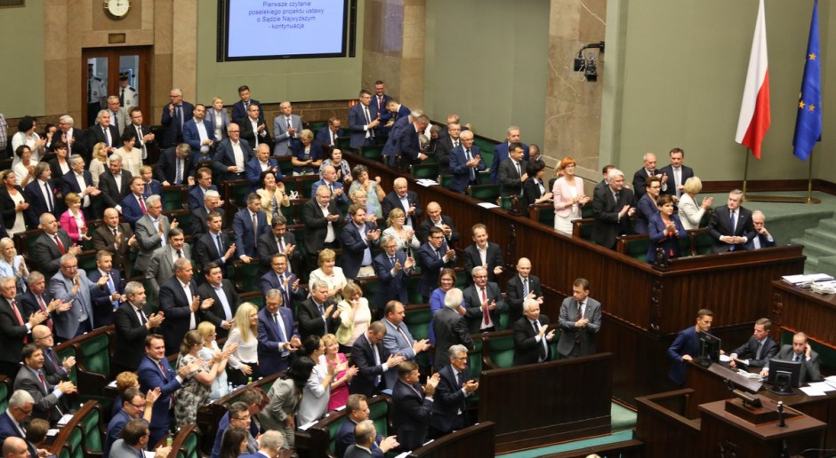 Sejm uchwalił nową ustawę o Sądzie Najwyższym