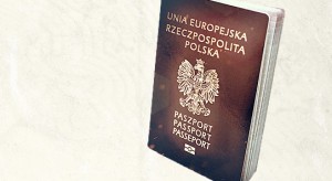 Paszport na 100 lat niepodległości. MSWiA pyta o motywy na nowe dokumenty 