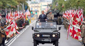 Czesław Mroczek: Prezydent chce wrócić do roli zwierzchnika sił zbrojnych