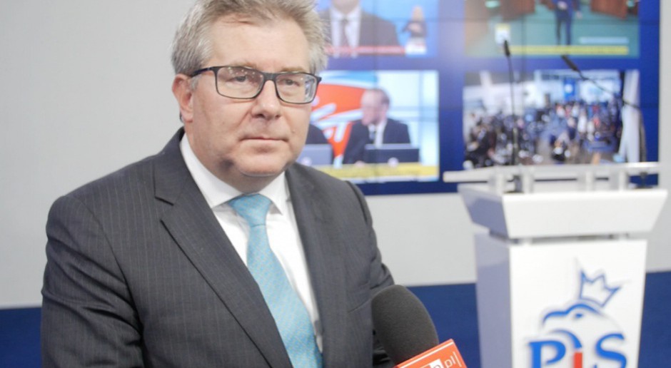 Ryszard Czarnecki: Warto znaleźć inną datę na referendum ws. konstytucji