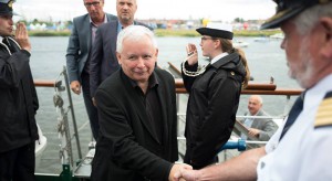  Jarosław Kaczyński ma za sobą 36 na 100 Polaków