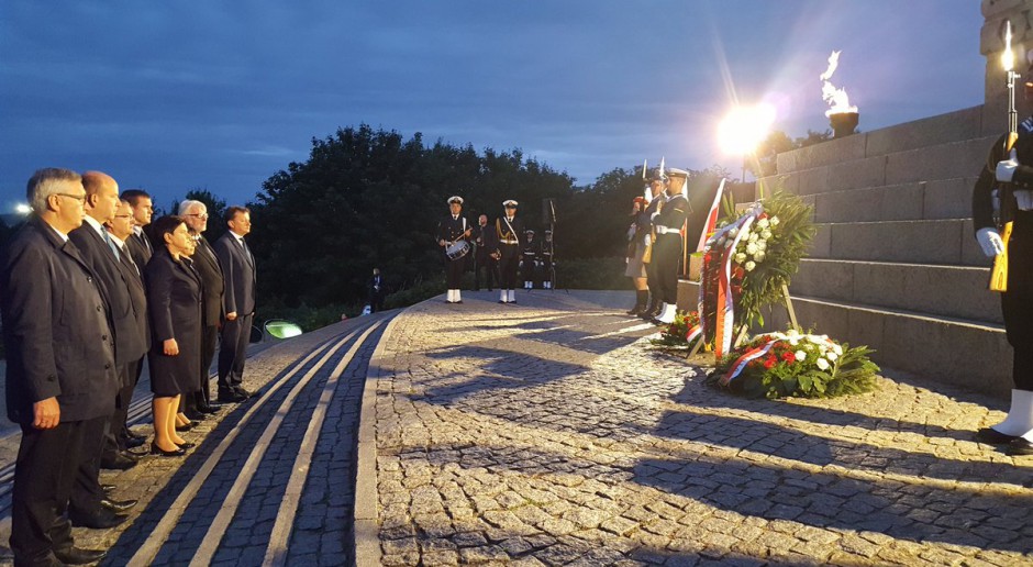 Rocznica wybuchu II wojny światowej, Premier na Westerplatte: Polska była ofiarą, ale też bohaterem II wojny światowej