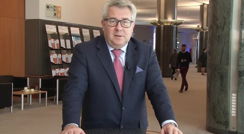 Reparacje wojenne od Niemiec: Ryszard Czarnecki sugeruje, że sprawa będzie międzynarodowa 