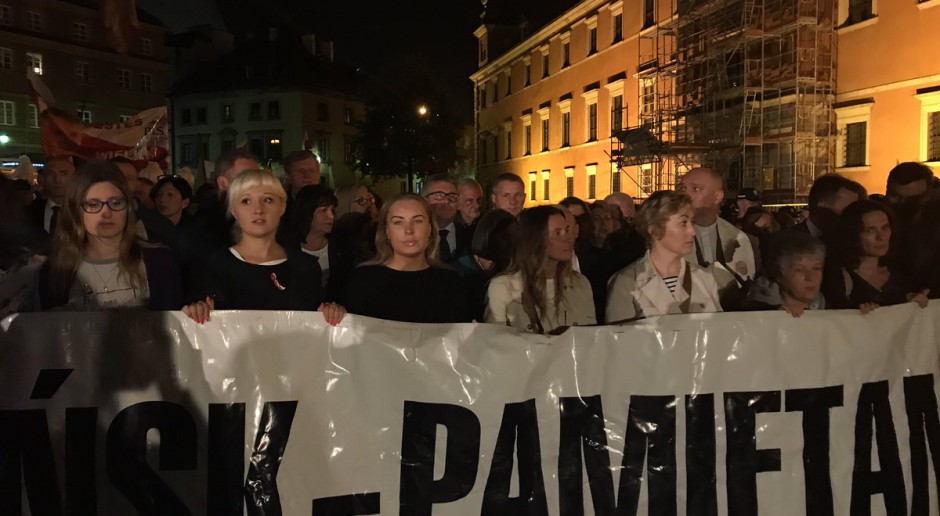Miesięcznica smoleńska: Będą wnioski do sądu za zakłócanie legalnego zgromadzania