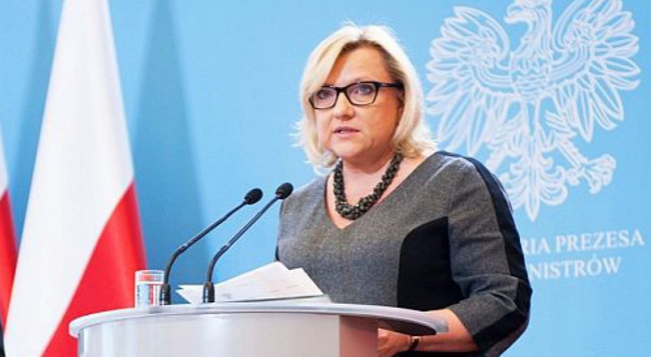 Beata Kempa: Groźba KE pokazuje bardzo szeroki front walki z Polską