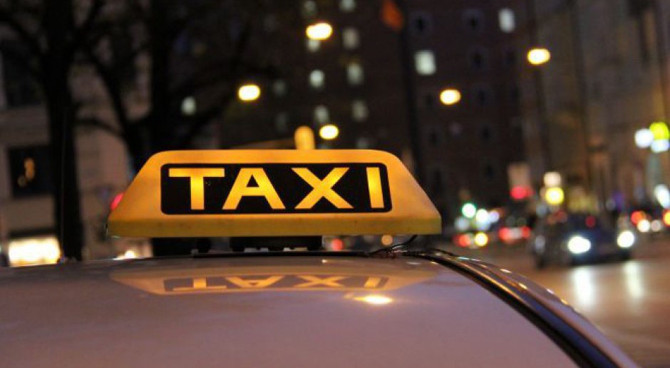 Taksówkarze zagrożeni? Rząd idzie z pomocą