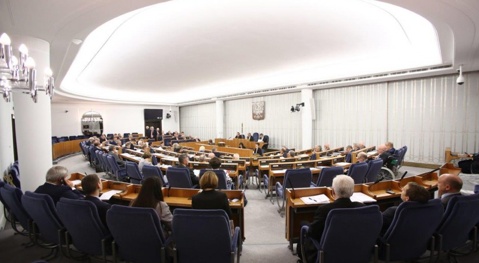 Senat przyjął specustawę zdrowotną. 281,8 mln zł na zakupy sprzętu