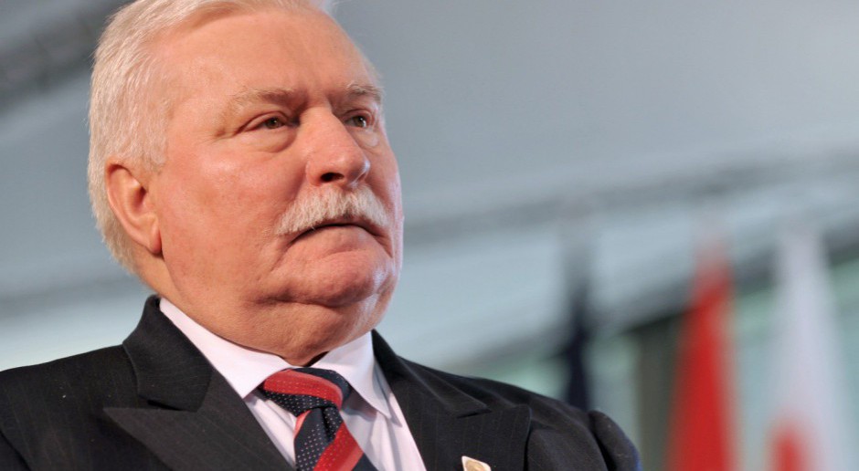 Krzysztof Wyszkowski musi przeprosić Lecha Wałęsę