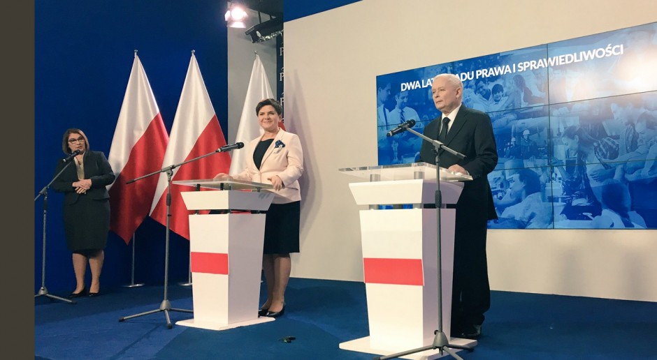 Beata Szydło i Jarosław Kaczyński o dwóch latach rządów PiS
