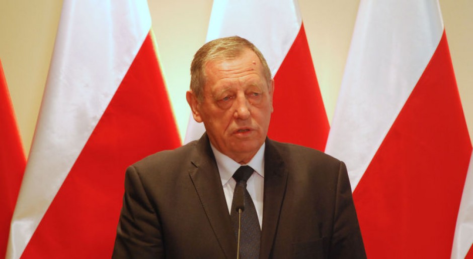 Pod Sejmem wiec poparcia dla ministra środowiska Jana Szyszko