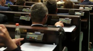 77. posiedzenie Sejmu – tymi projektami zajmują się dziś posłowie