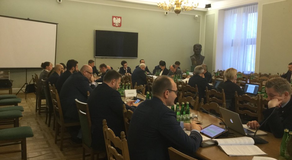 Komisja za powoływaniem siedmiu członków PKW przez Sejm