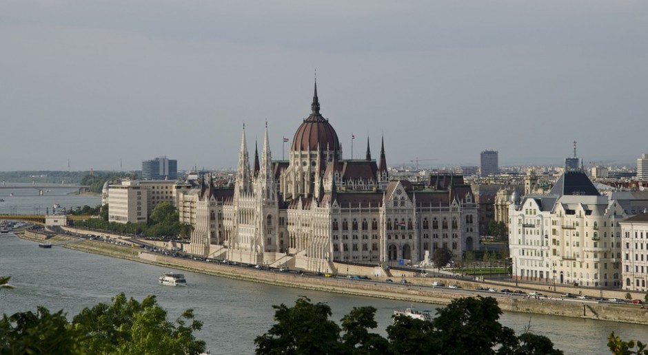 &quot;Die Welt&quot; o postępowaniu przeciwko Polsce: Węgry zgłoszą weto