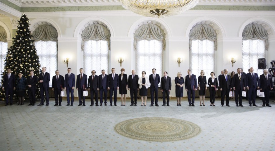 Sondaż: Którego z odwołanych ministrów brakuje Polakom?