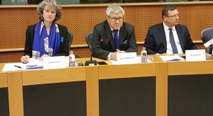 W Parlamencie Europejskim niespodziewanie ważą się losy europosła PiS