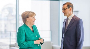 PiS: Widać pewną chemię między premierem Morawieckim a kanclerz Merkel