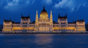 Parlament węgierski we wtorek zagłosuje nad rezolucją poparcia dla Polski