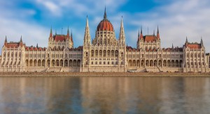 Węgierski parlament przyjął rezolucję o poparciu Polski 