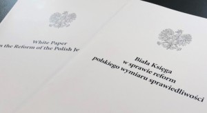 PO: PiS chce okłamać Komisję Europejską