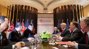 Rosjanie o szczycie w Singapurze: sukces towarzysza Kima