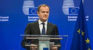 Donald Tusk zawiesił szczyt ws. wyboru szefa Komisji Europejskiej