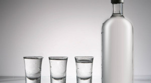 Estoński rząd planuje obniżenie akcyzy na alkohol o 25 proc.