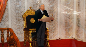 Japoński cesarz Akihito formalnie abdykował