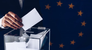 Ostatni przedwyborczy sondaż: Pięć partii w PE