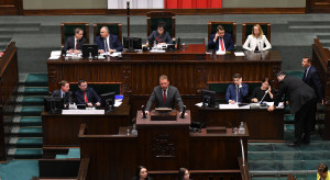 Sejm zmieni prawo, by odwołać Banasia?
