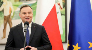 Andrzej Duda wygrywa w I turze; frekwencja 35 proc.