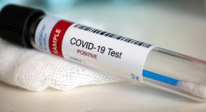 Naukowiec: nowy szczep koronawirusa może stać się dominującym