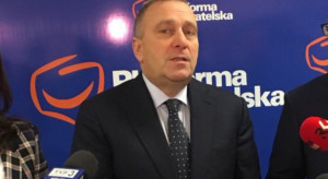 Schetyna: nie sądzę, aby Neumann i Siemoniak kandydowali przeciwko sobie na szefa klubu