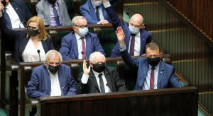 W nowym głosowaniu Sejm odrzucił wniosek o odroczenie posiedzenia. Będą wnioski o odwołanie marszałek Sejmu