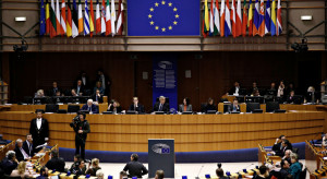 Premier chce przedstawić stanowisko Polski na posiedzeniu Parlamentu Europejskiego